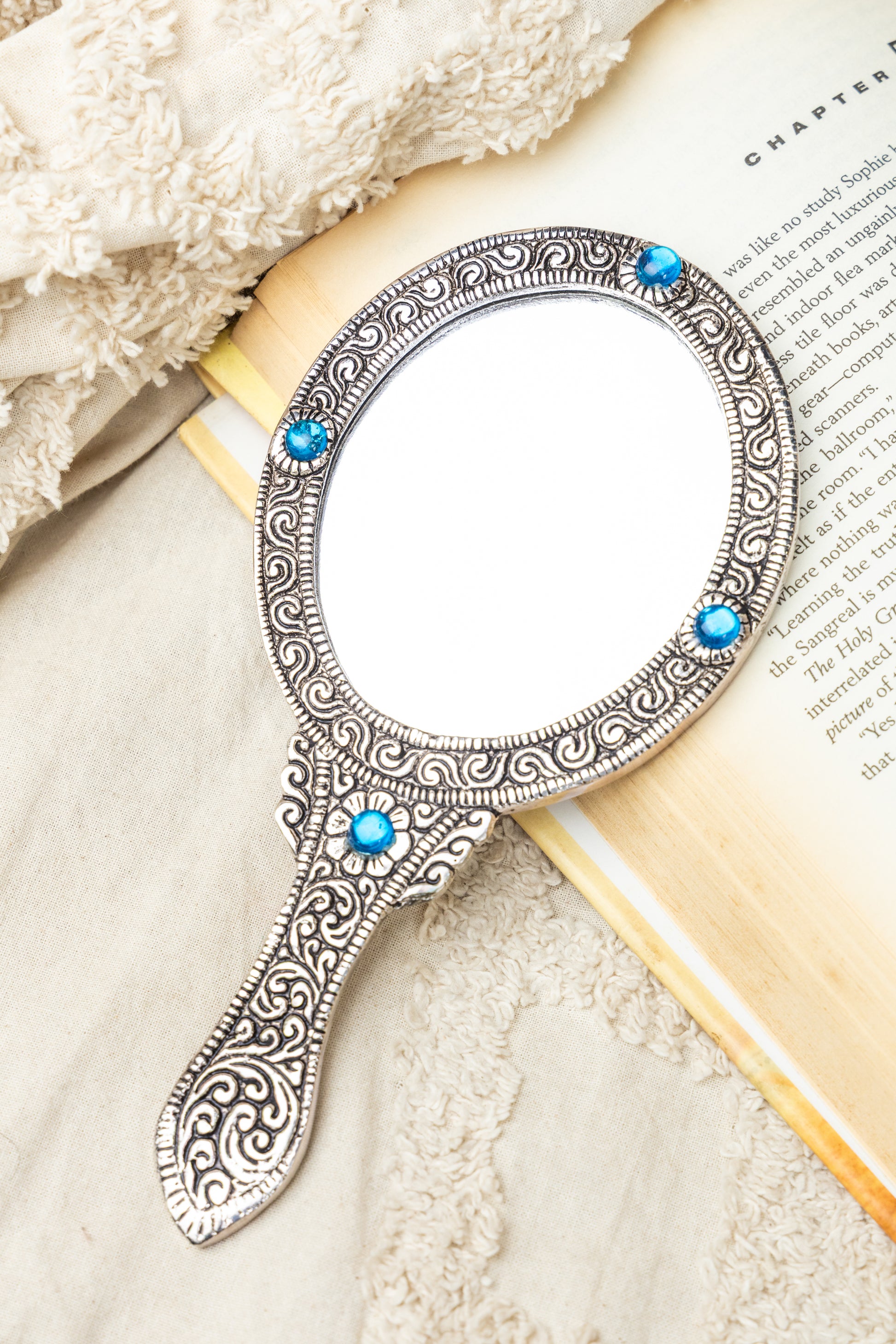 AMULYA’s Victorian Vista Metal Hand Mirror