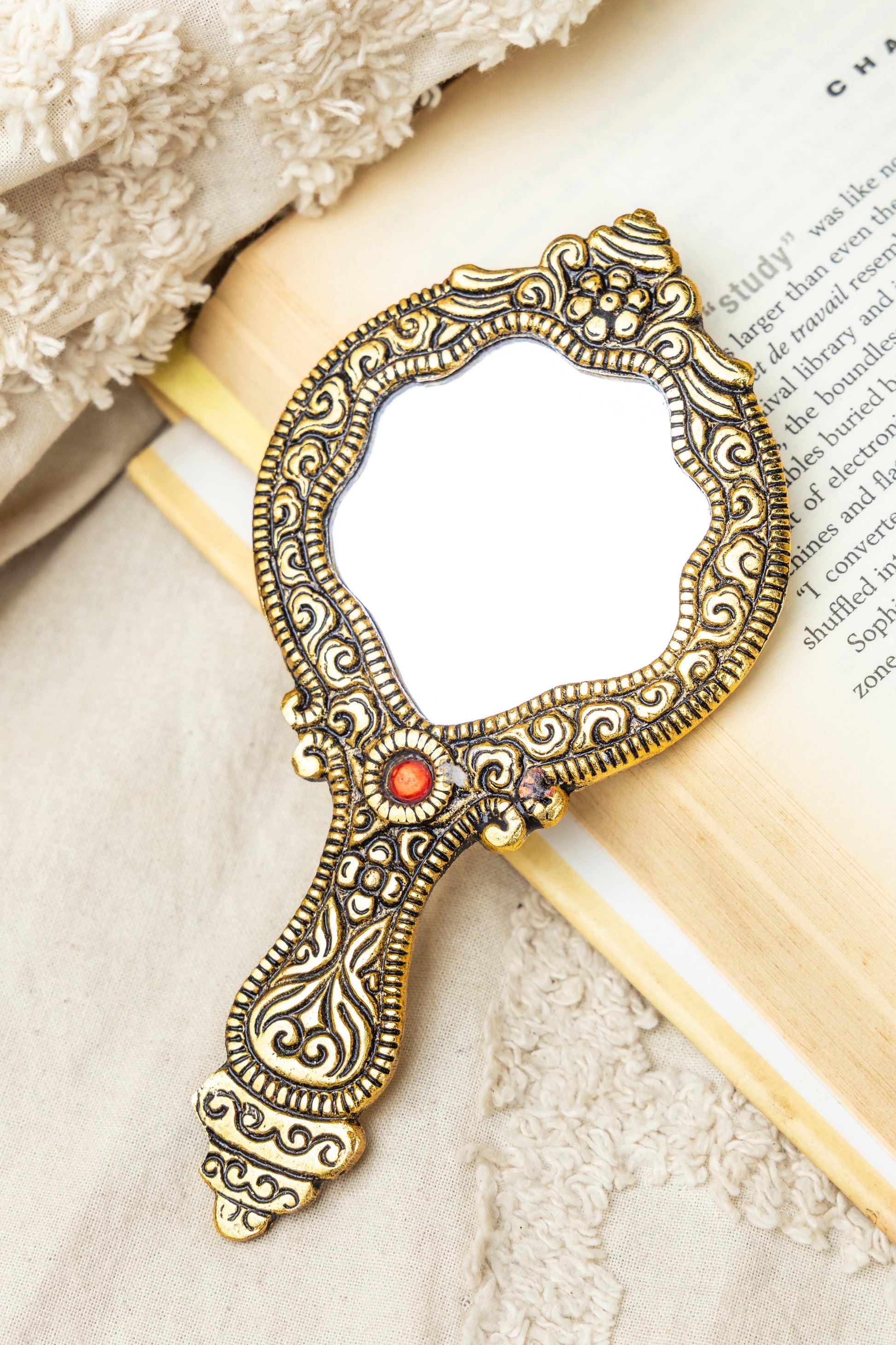 AMULYA’s Ruby Relic Metal Hand Mirror (Golden)